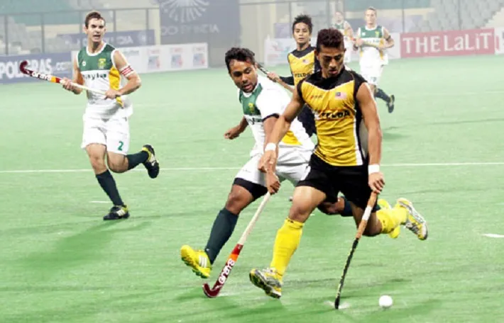 Photo credits: fansofhockey.com